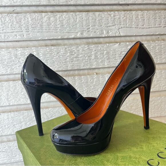 GUCCI Black Leather Y2K Patent Belly Décolleté Platform Heels sz. 36.5 - Picture 4 of 10